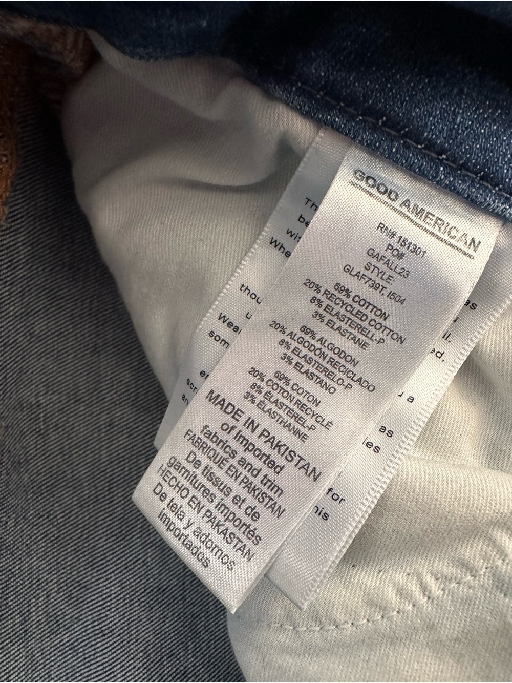 Good American Good Legs distressed skinny jeans, size 6-12R - Picture 6 of 6